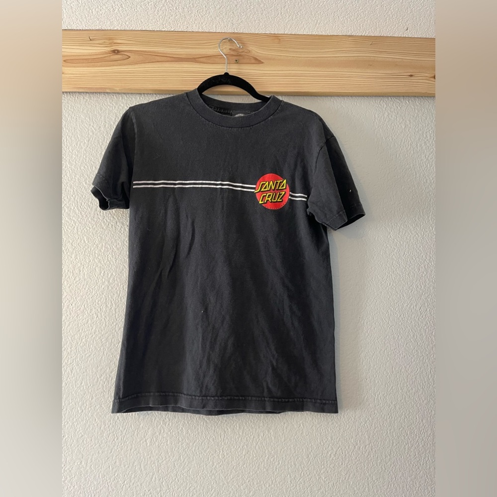 Santa Cruz tee shirt, size small